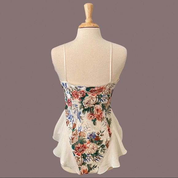 Vintage Victoria’s Secret Gold Label Floral Teddy - Picture 5 of 11